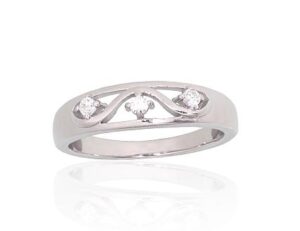 Hõbesõrmus tsirkoonkividega